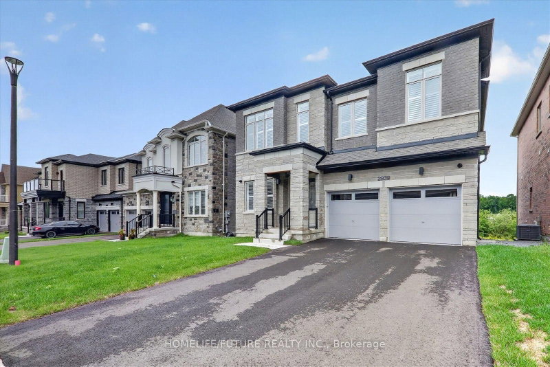 2939 Grindstone Crescent