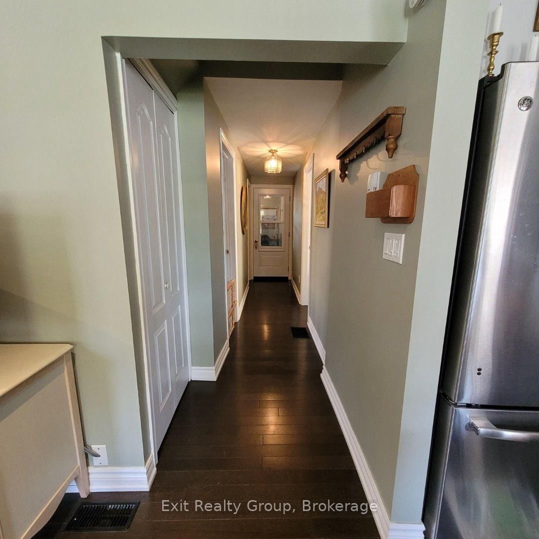 100 Arlington Avenue • Oshawa, ON photo 16