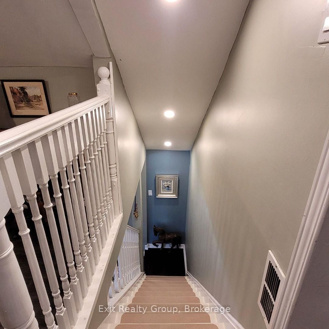 100 Arlington Avenue • Oshawa, ON photo 28