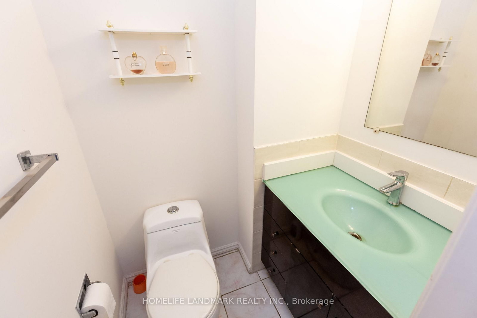 91 L'amoreaux Drive S • #102 • Toronto, ON photo 20