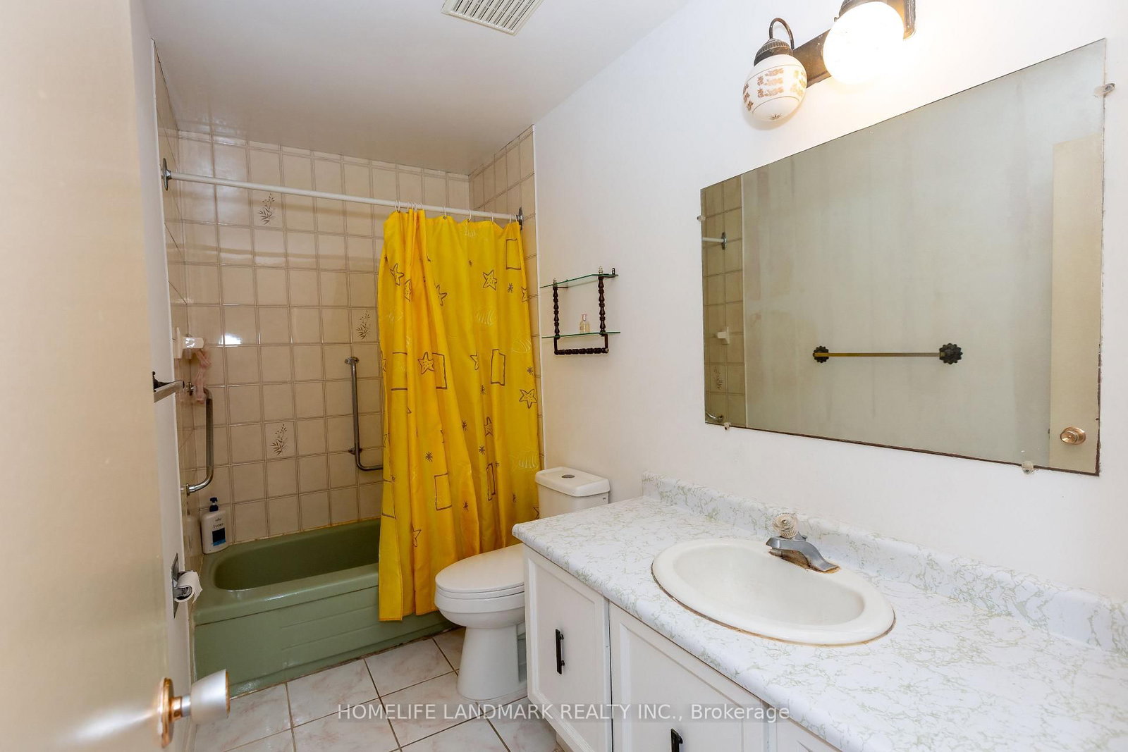 91 L'amoreaux Drive S • #102 • Toronto, ON photo 21
