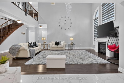 1428 Gord Vision Avenue • Clarington, ON photo 5