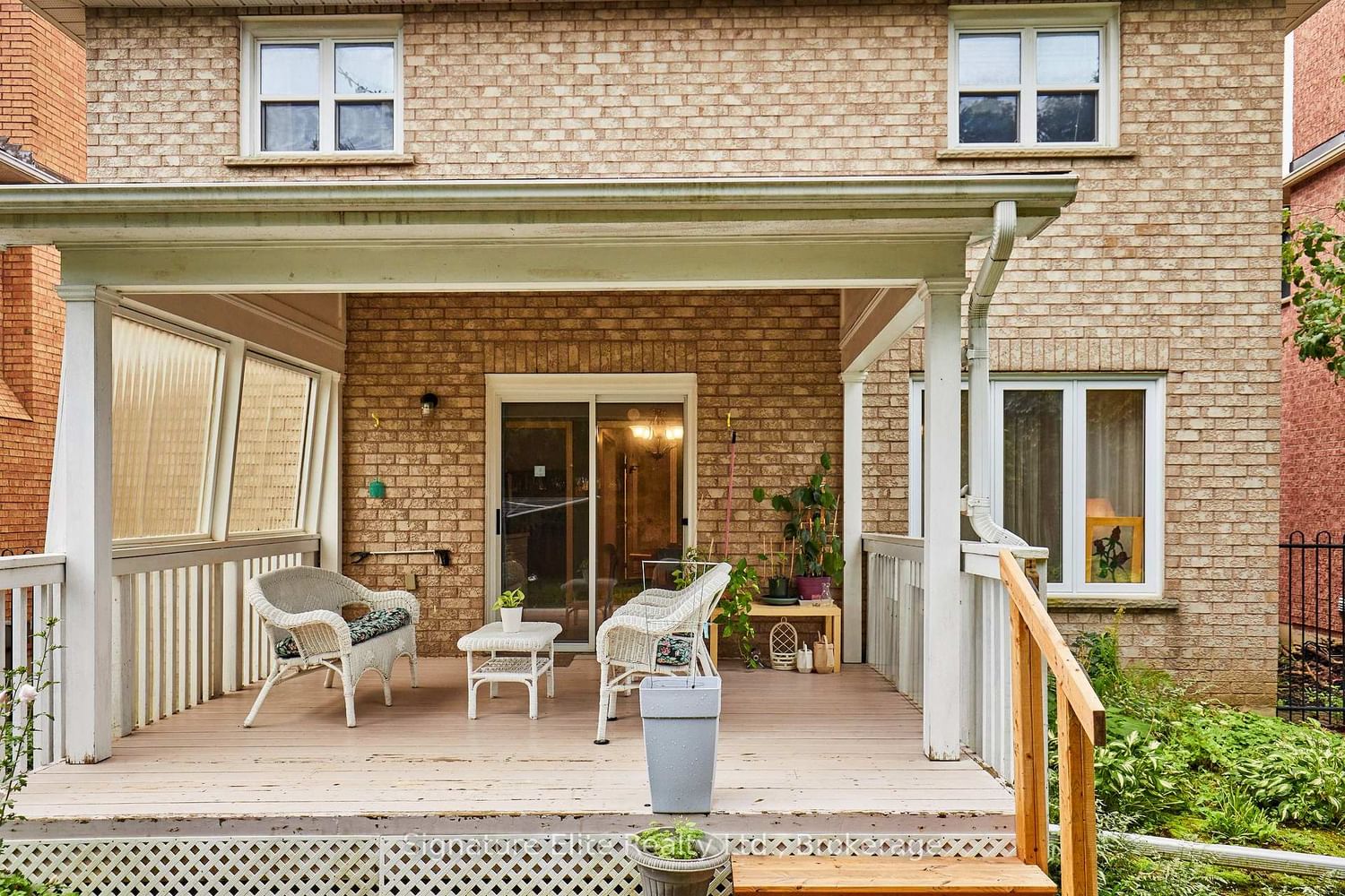 33 Waller Street • Whitby, ON photo 12