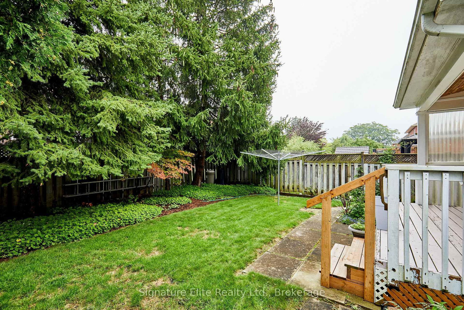 33 Waller Street • Whitby, ON photo 15