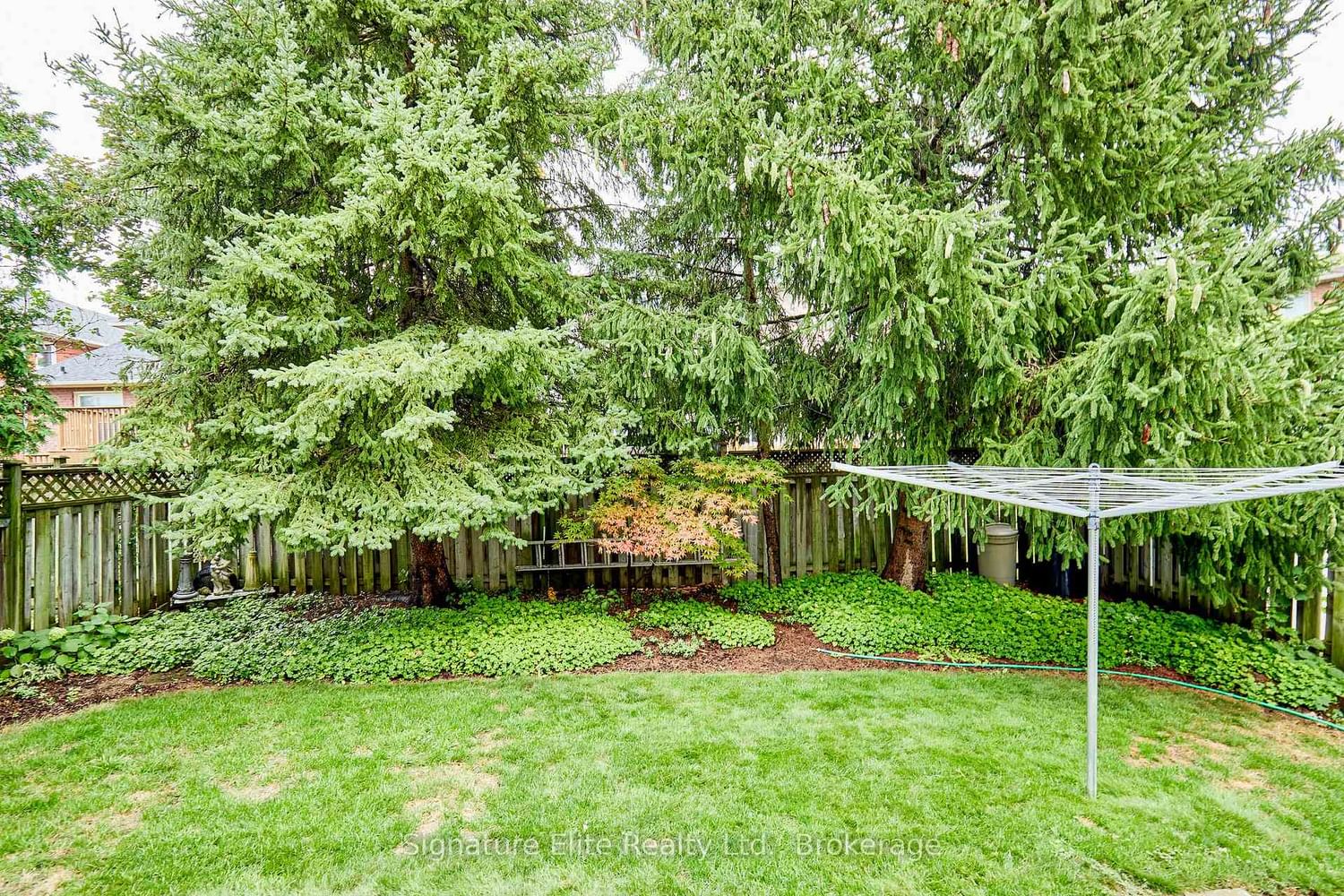 33 Waller Street • Whitby, ON photo 17
