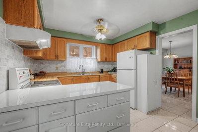 33 Waller Street • Whitby, ON photo 9