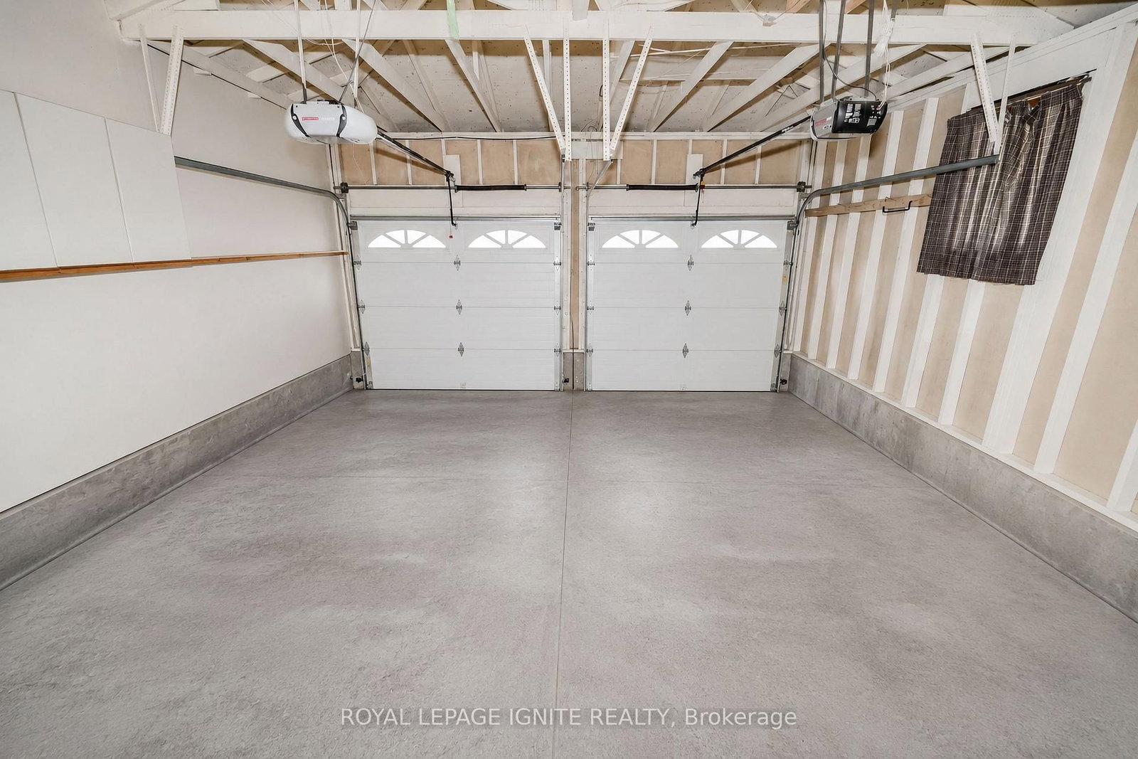 21 Halfmoon Square • Toronto, ON photo 18