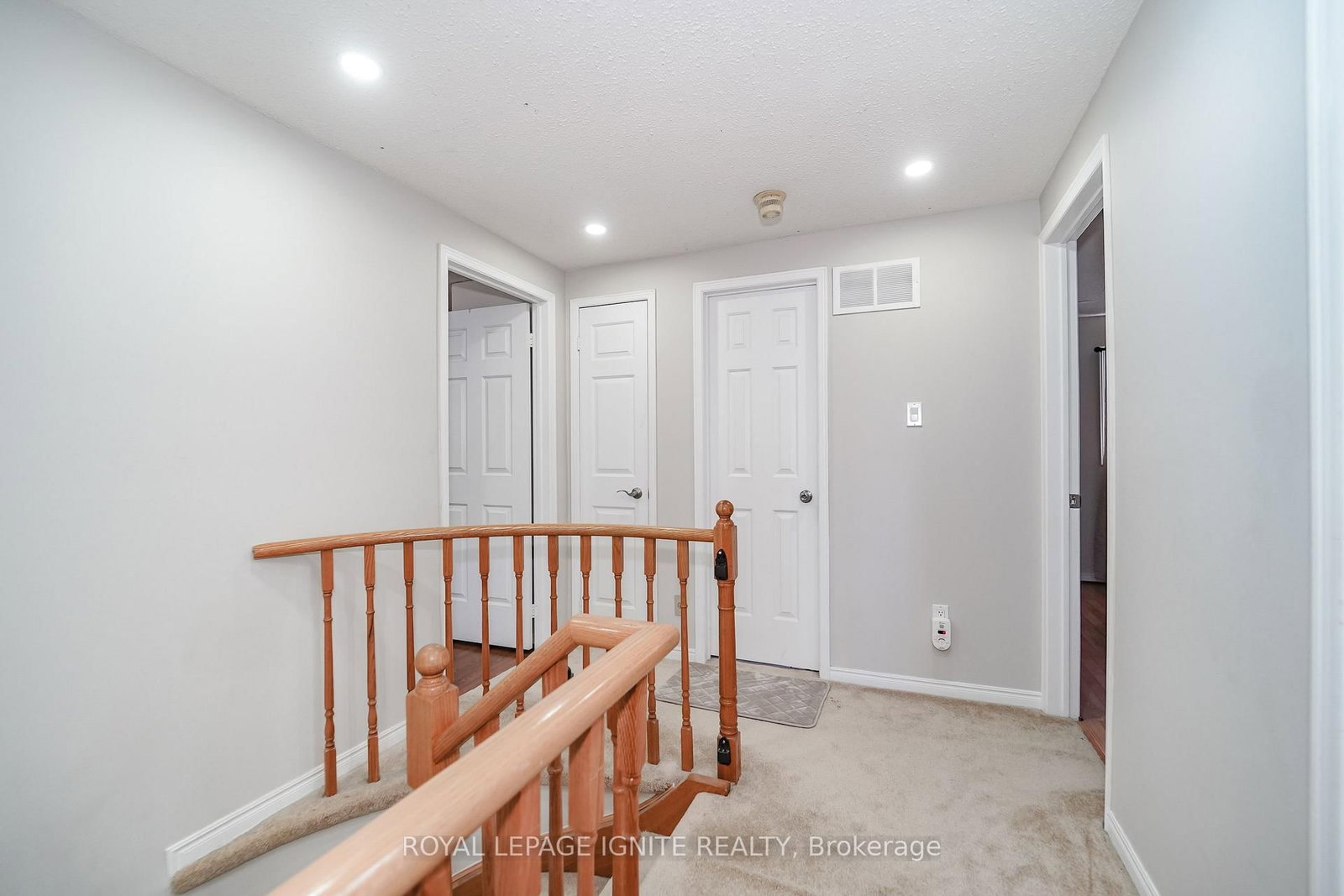 21 Halfmoon Square • Toronto, ON photo 32