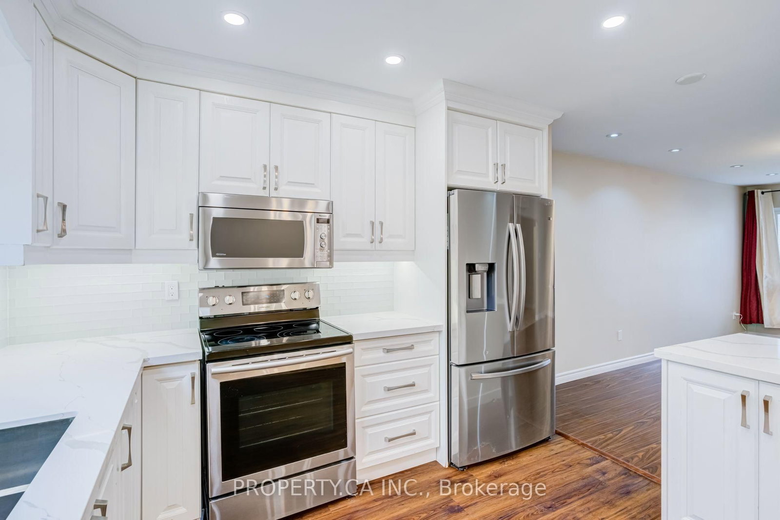 49 Whiteleas Avenue • Toronto, ON photo 20