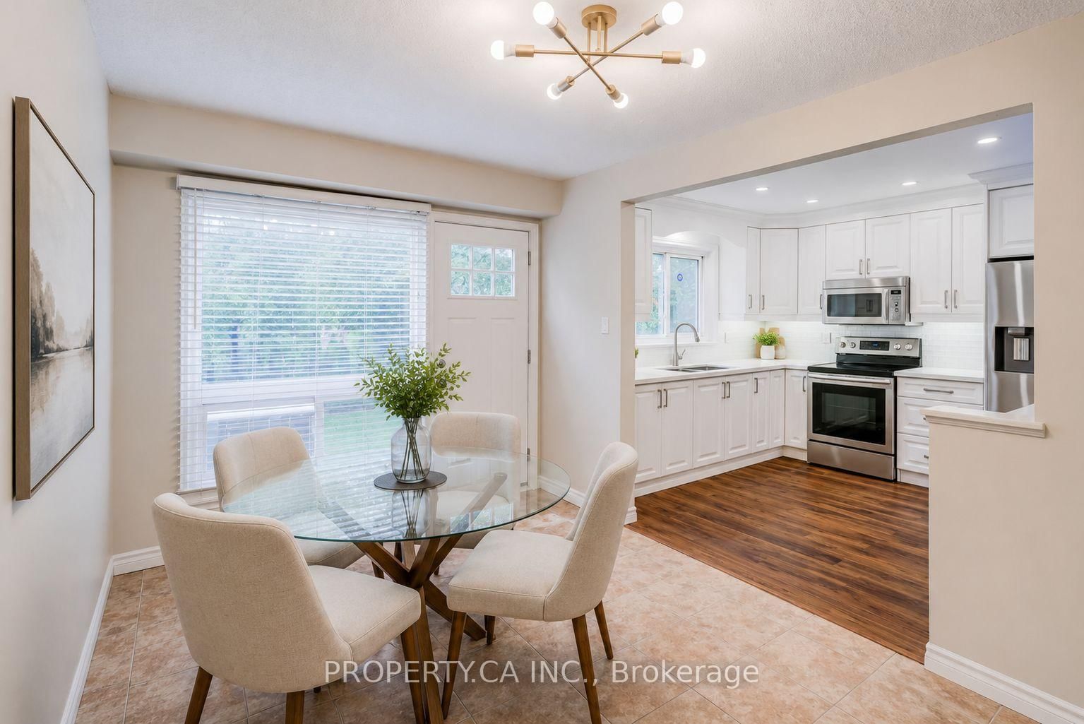 49 Whiteleas Avenue • Toronto, ON photo 21