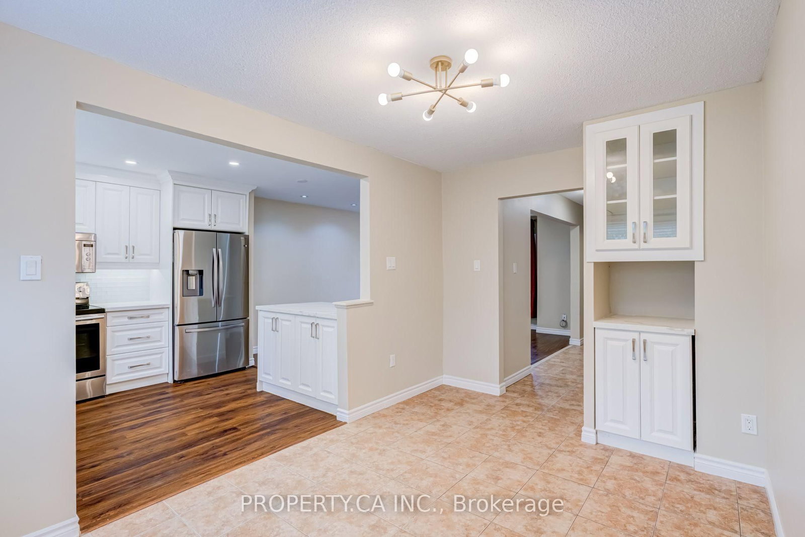 49 Whiteleas Avenue • Toronto, ON photo 23