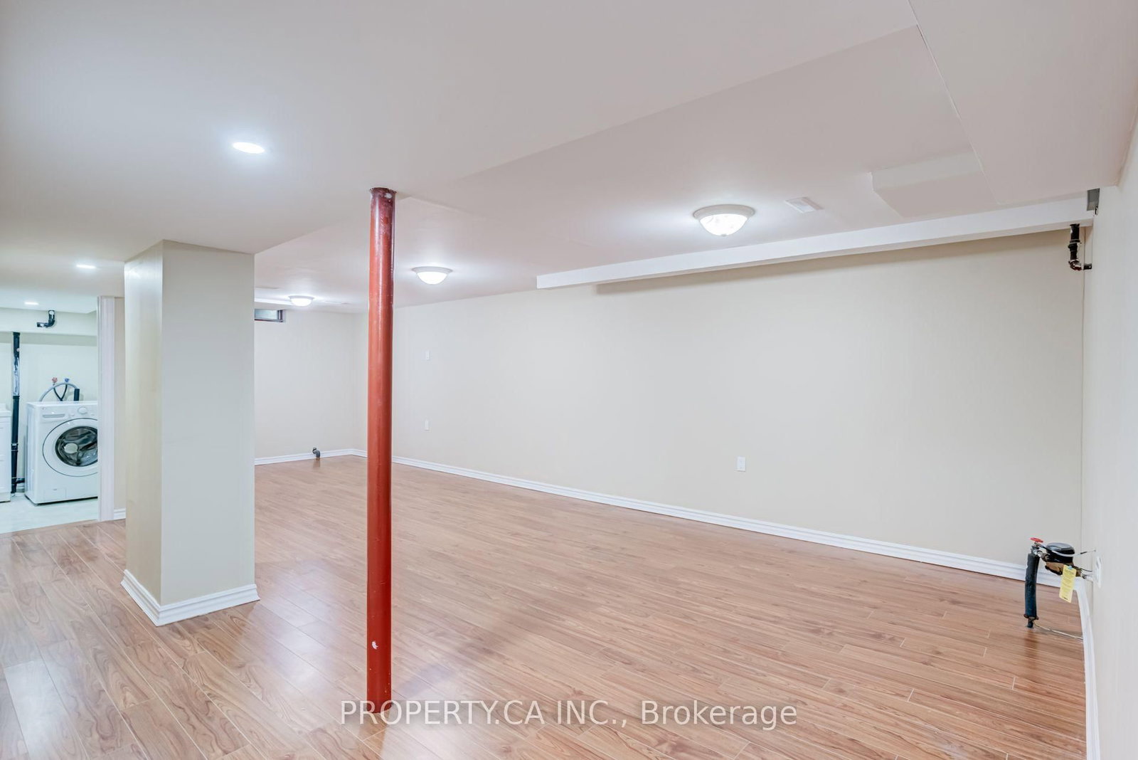 49 Whiteleas Avenue • Toronto, ON photo 45