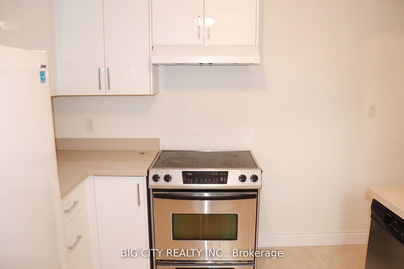 Lower - 30 Lozoway Drive, Toronto 5