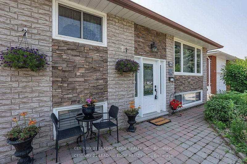 258 Nipigon Street