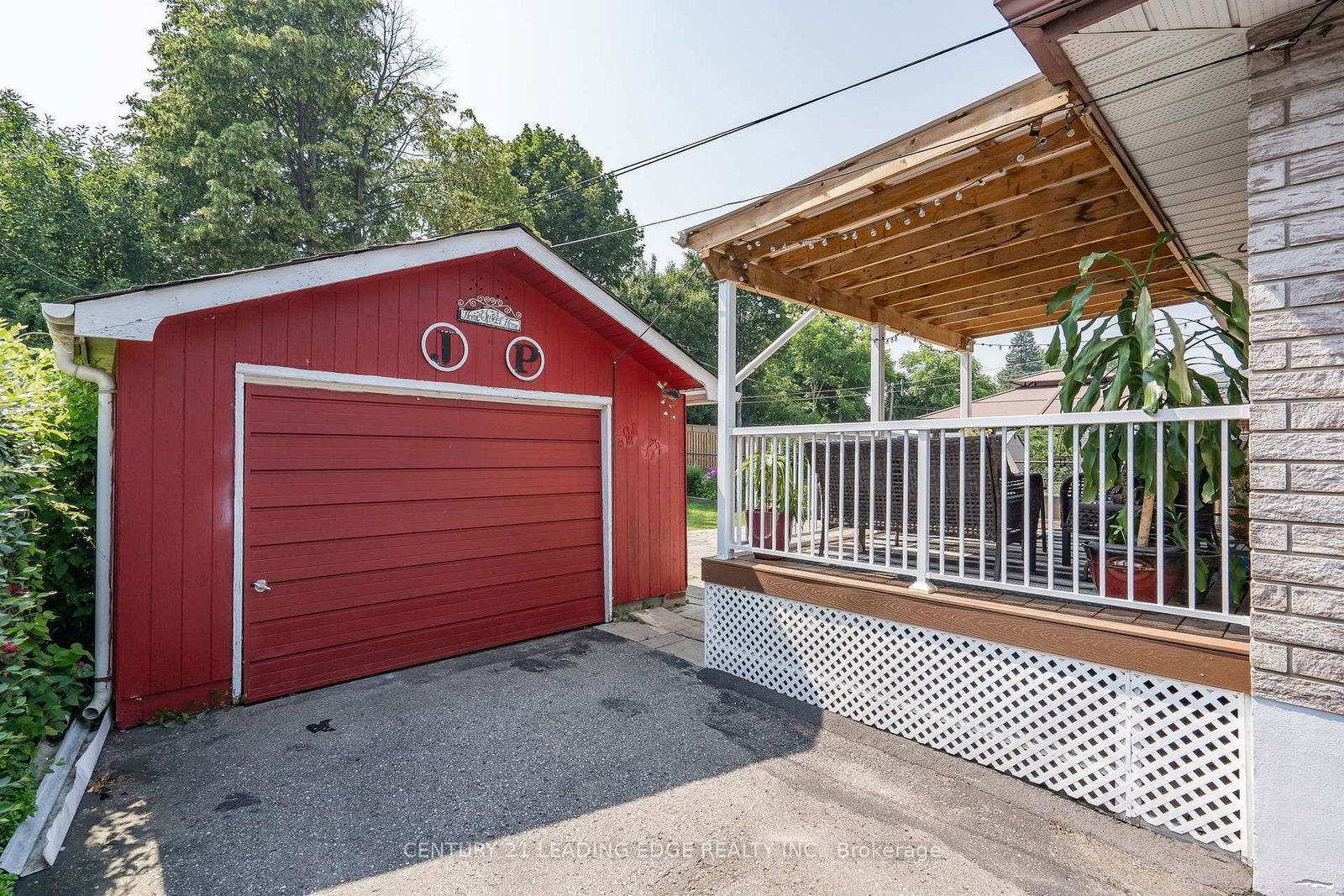 258 Nipigon Street • Oshawa, ON photo 33