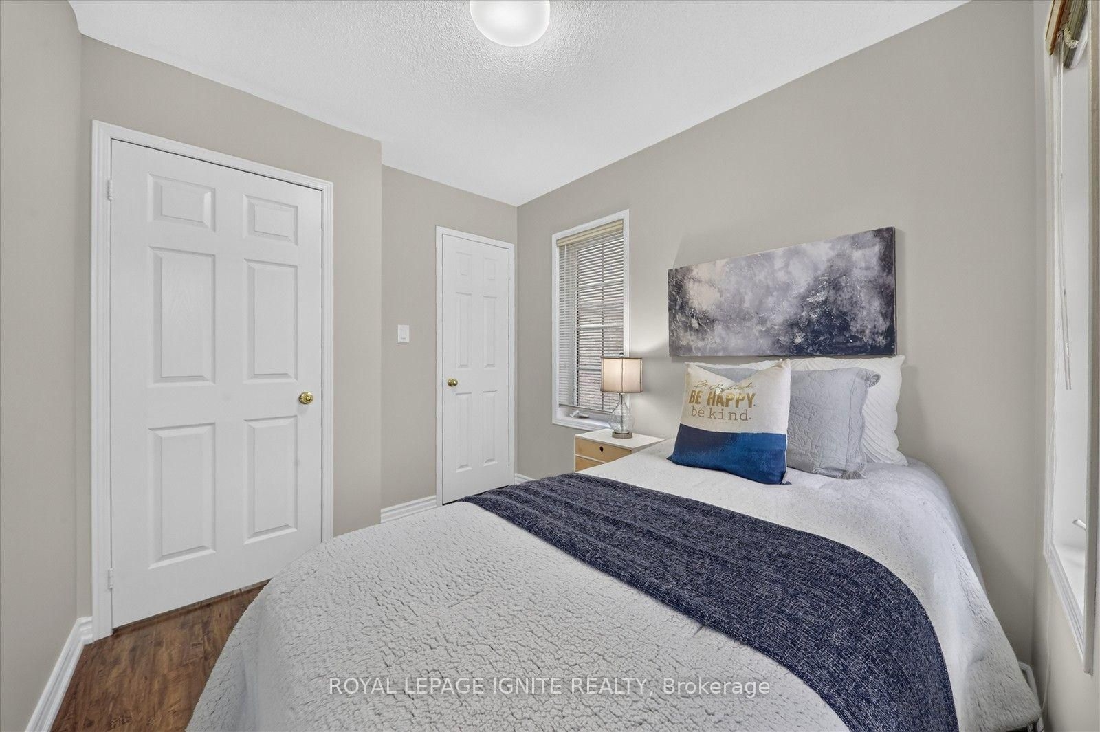 135 Conn Smythe Drive • Toronto, ON photo 21