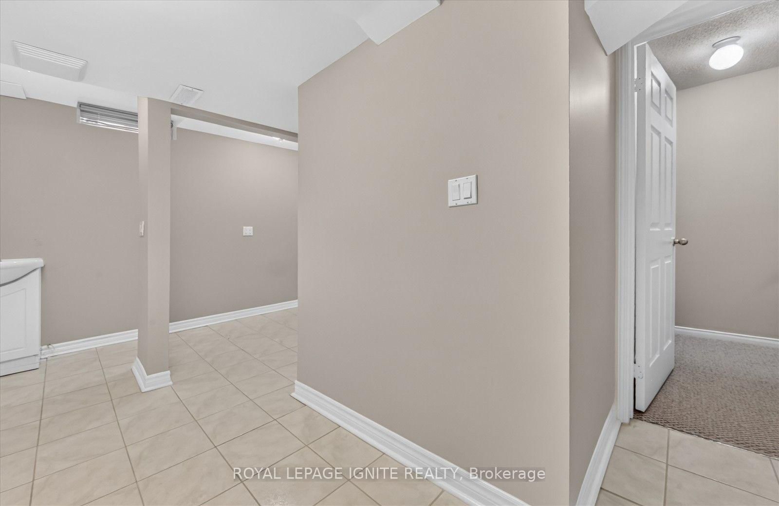 135 Conn Smythe Drive • Toronto, ON photo 30