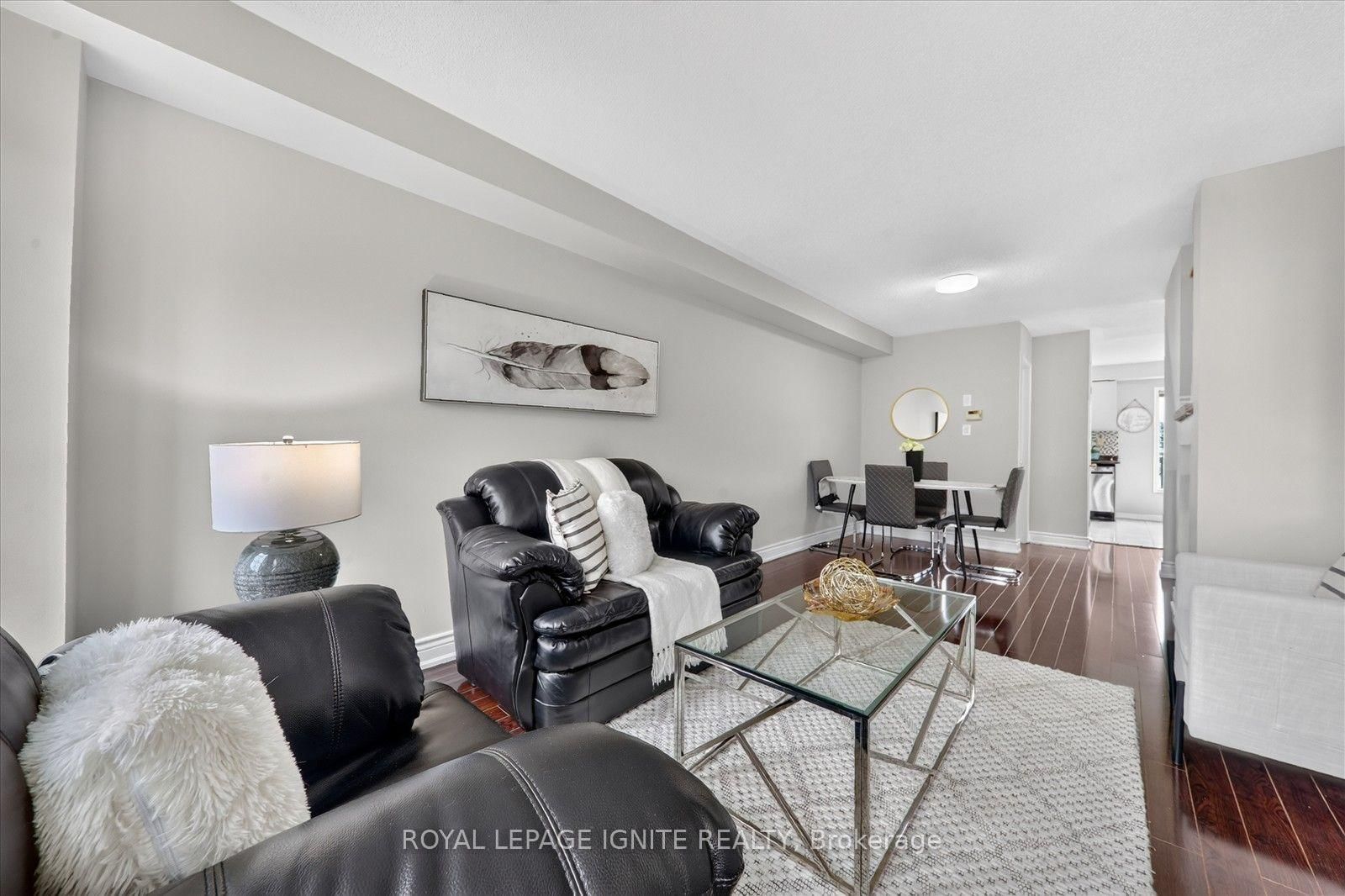 135 Conn Smythe Drive • Toronto, ON photo 9