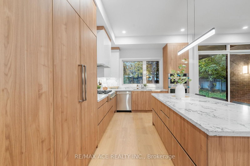 175 Harewood Toronto,ON M1M 2S1 — Photo 11