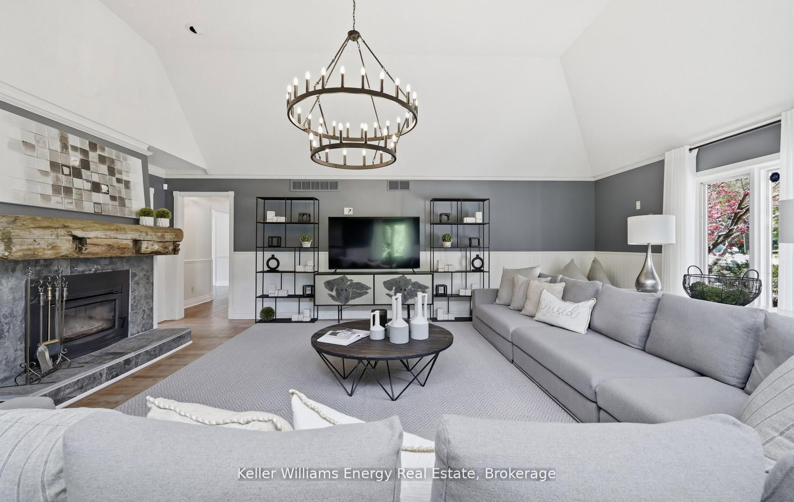 7925 Cedarbrook Trail • Whitby, ON photo 18