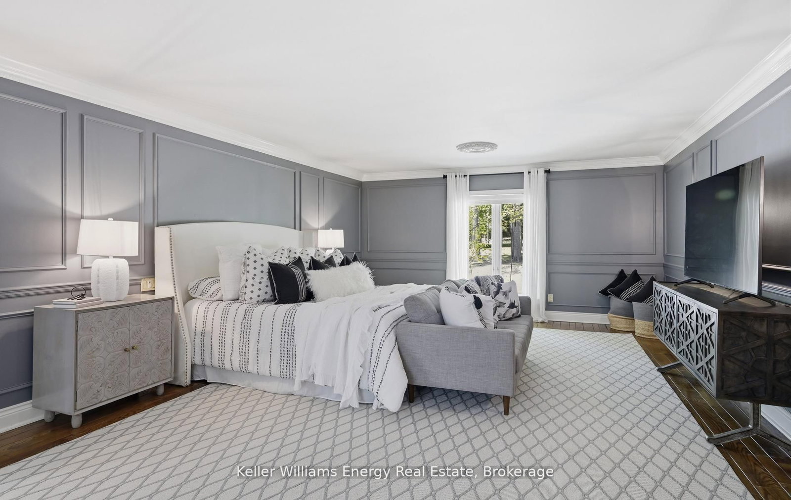 7925 Cedarbrook Trail • Whitby, ON photo 20