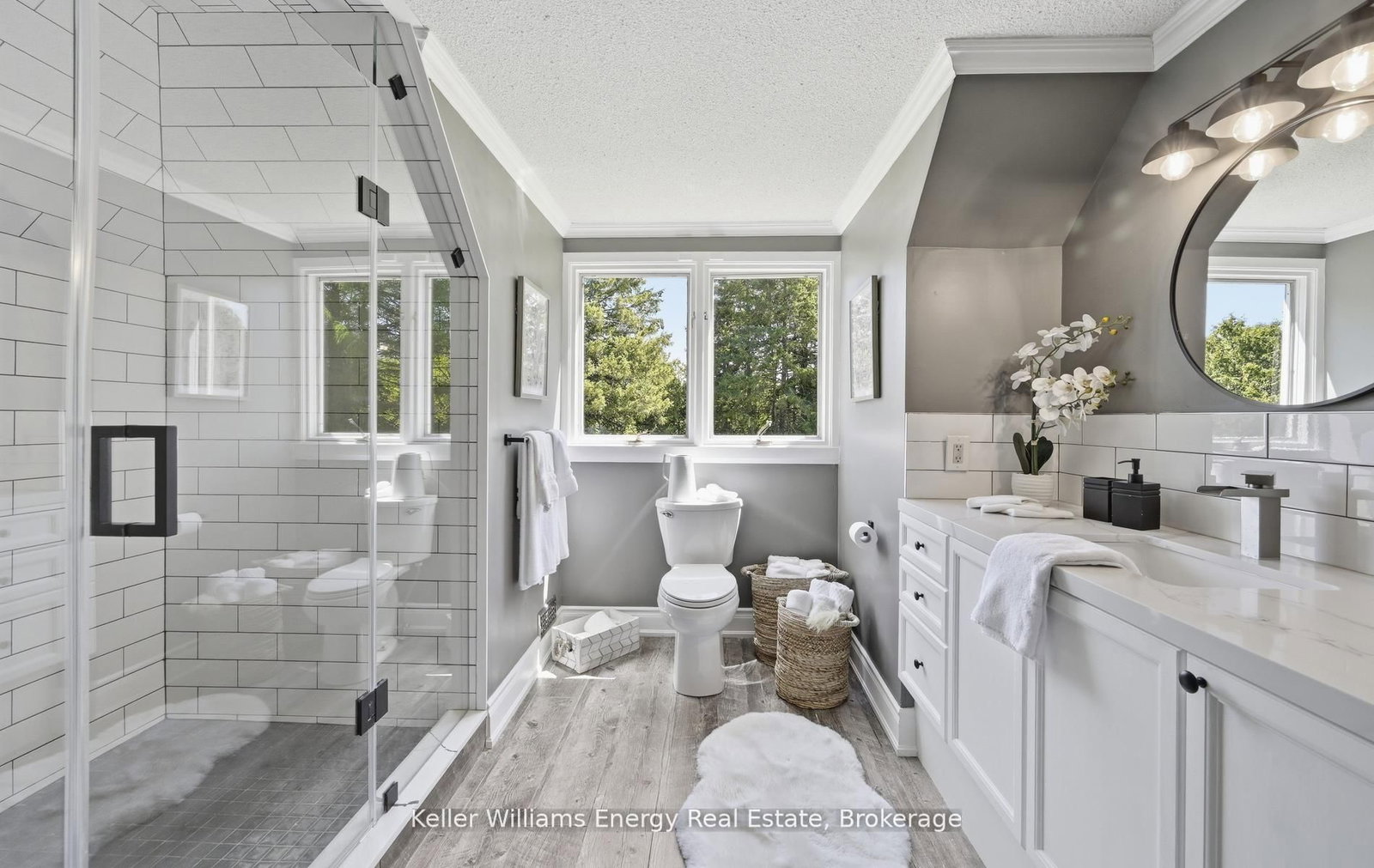 7925 Cedarbrook Trail • Whitby, ON photo 27