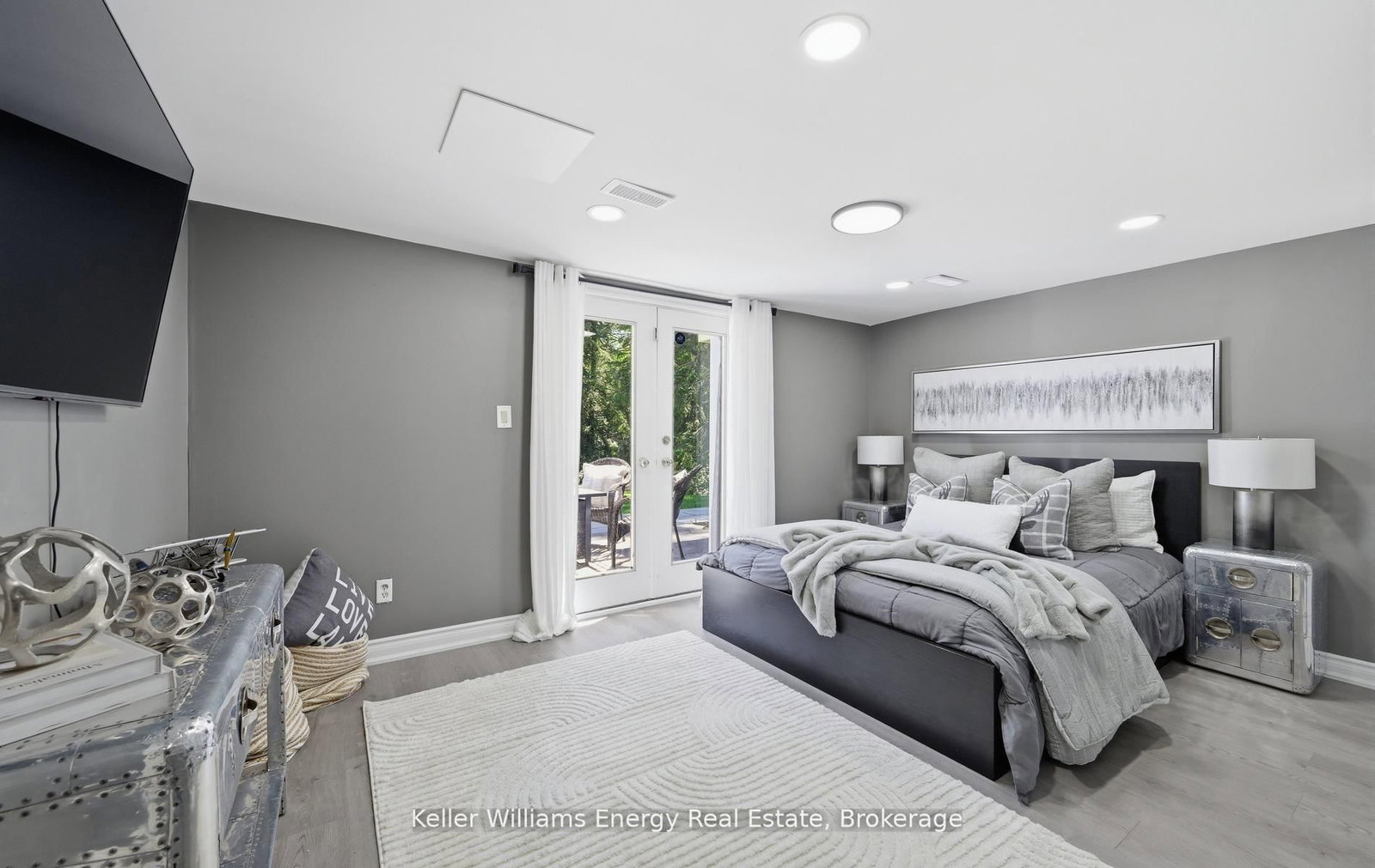 7925 Cedarbrook Trail • Whitby, ON photo 30