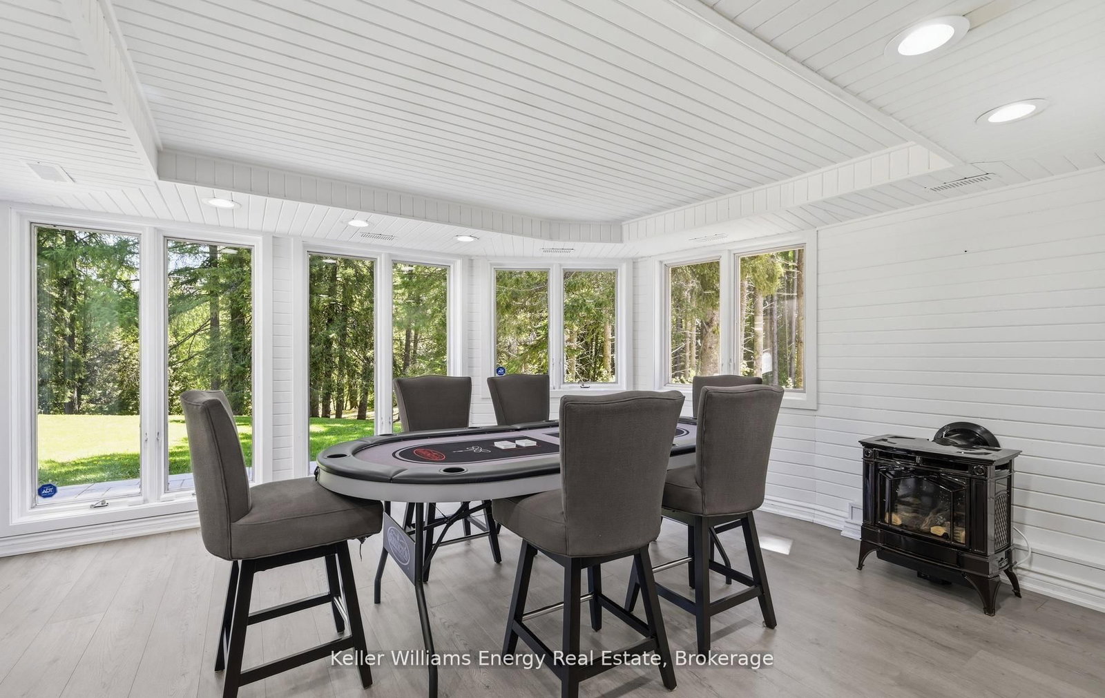 7925 Cedarbrook Trail • Whitby, ON photo 35