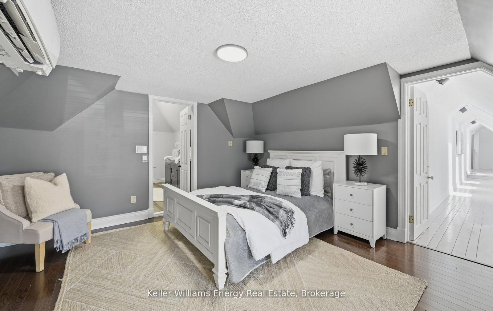 7925 Cedarbrook Trail • Whitby, ON photo 37