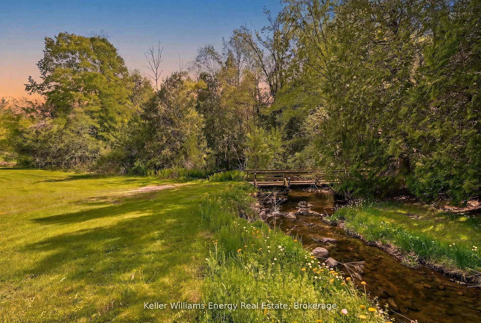 7925 Cedarbrook Trail • Whitby, ON photo 46