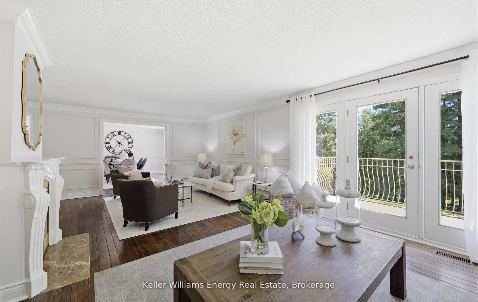 7925 Cedarbrook Trail • Whitby, ON photo 9