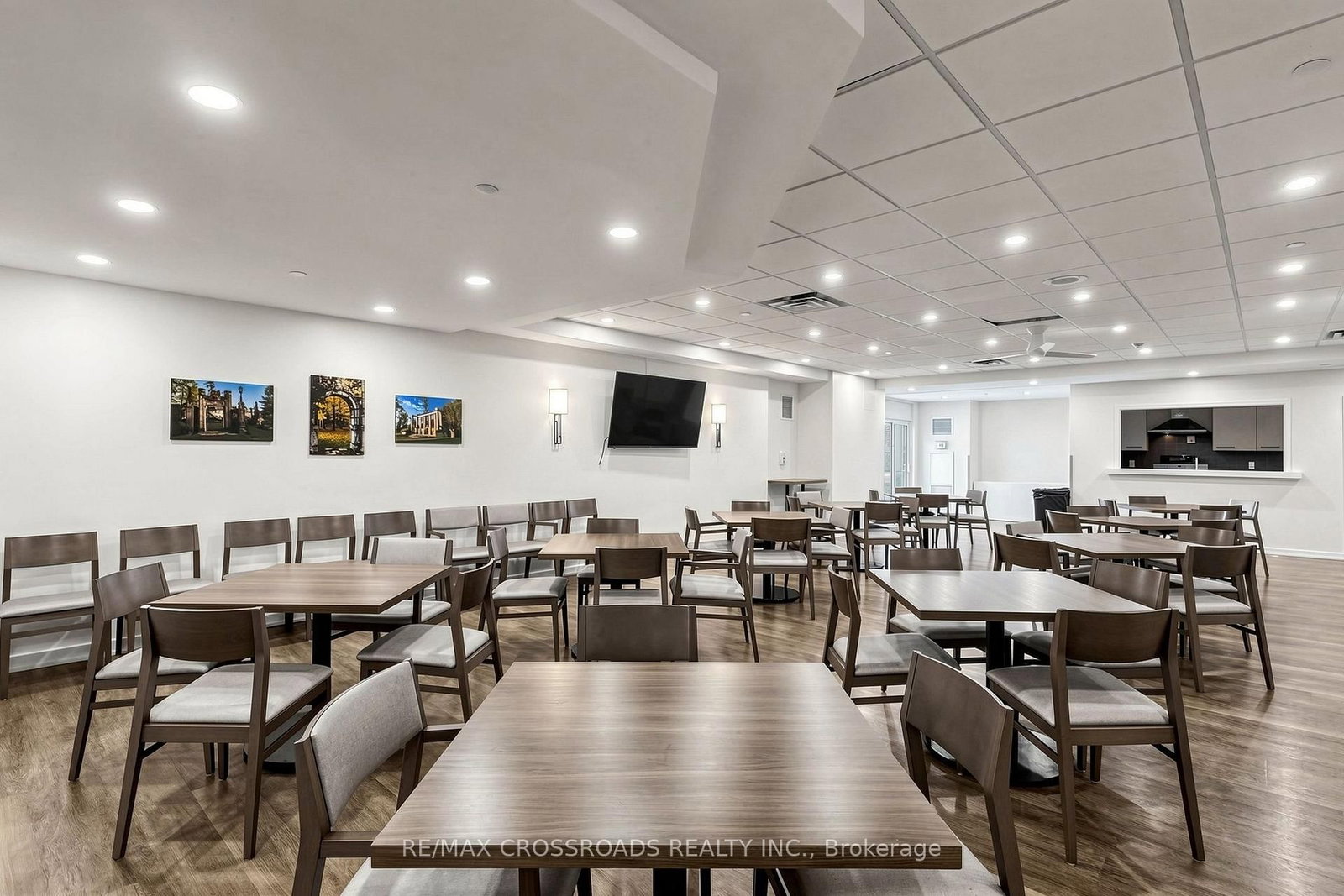 3233 Eglinton Avenue E • #511 • Toronto, ON photo 38