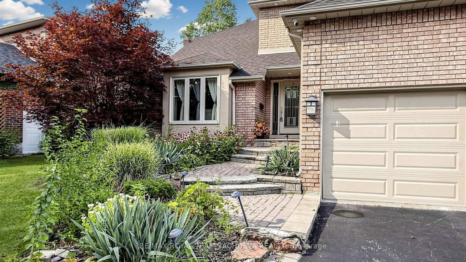 36 Kennett Drive • Whitby, ON photo 2