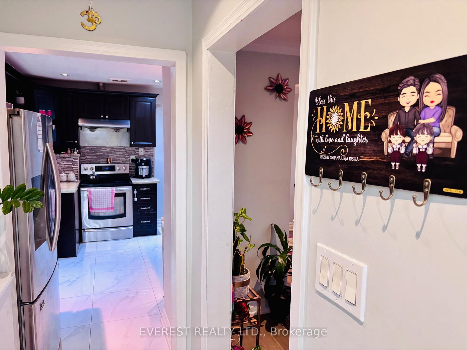 130 Portsdown Road • Toronto, ON photo 8