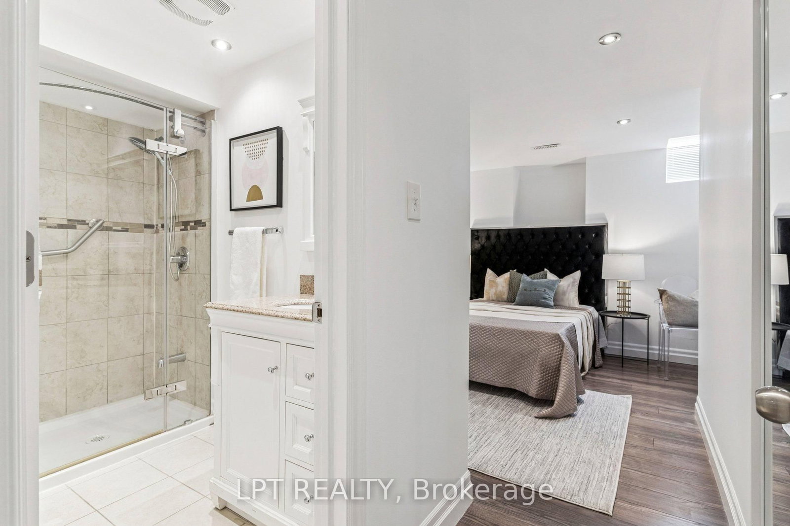 61 Minerva Avenue • Toronto, ON photo 35