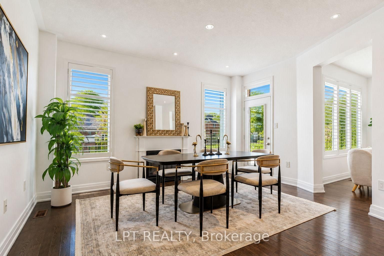 61 Minerva Avenue • Toronto, ON photo 4