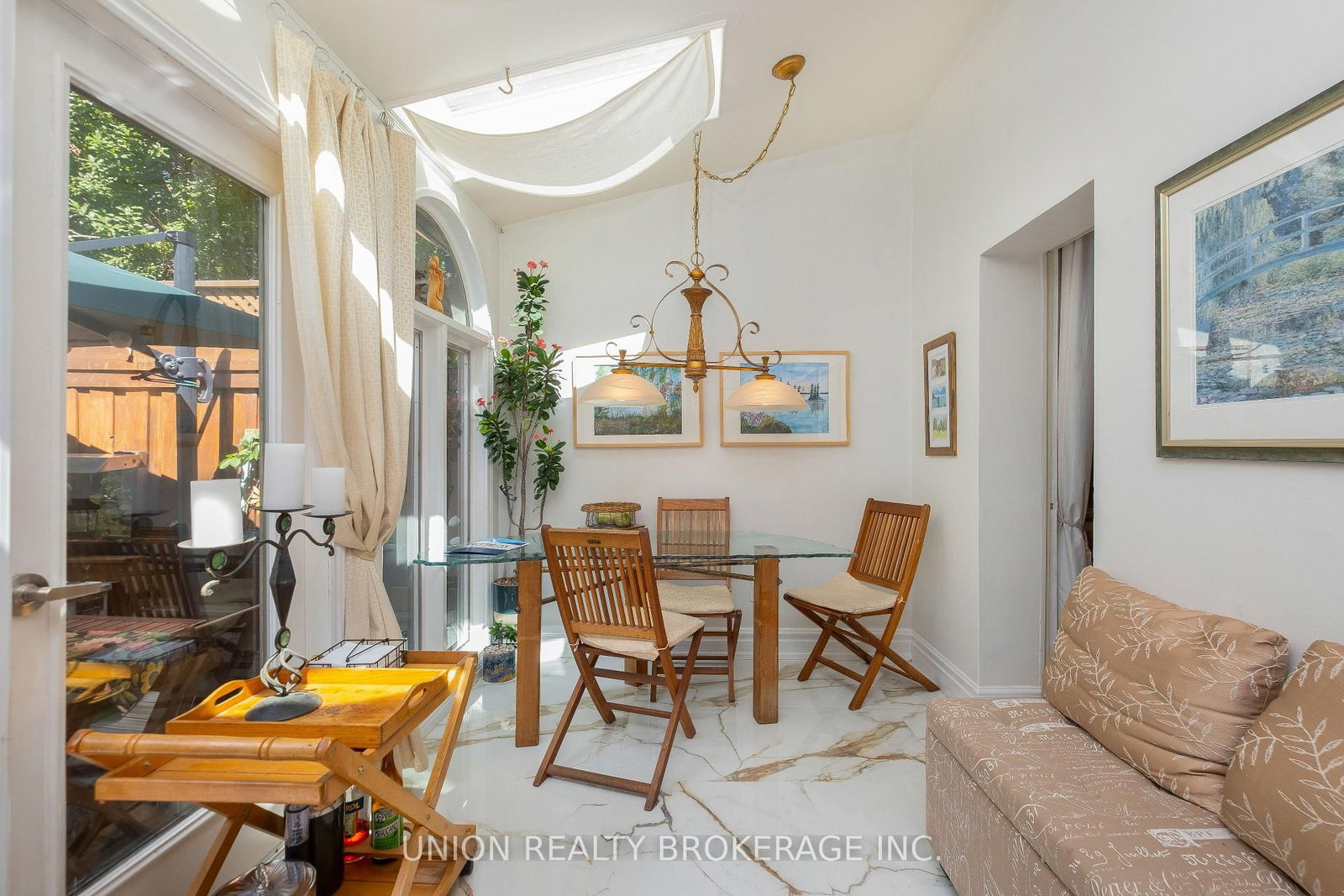 394 Coxwell Avenue • Toronto, ON photo 23