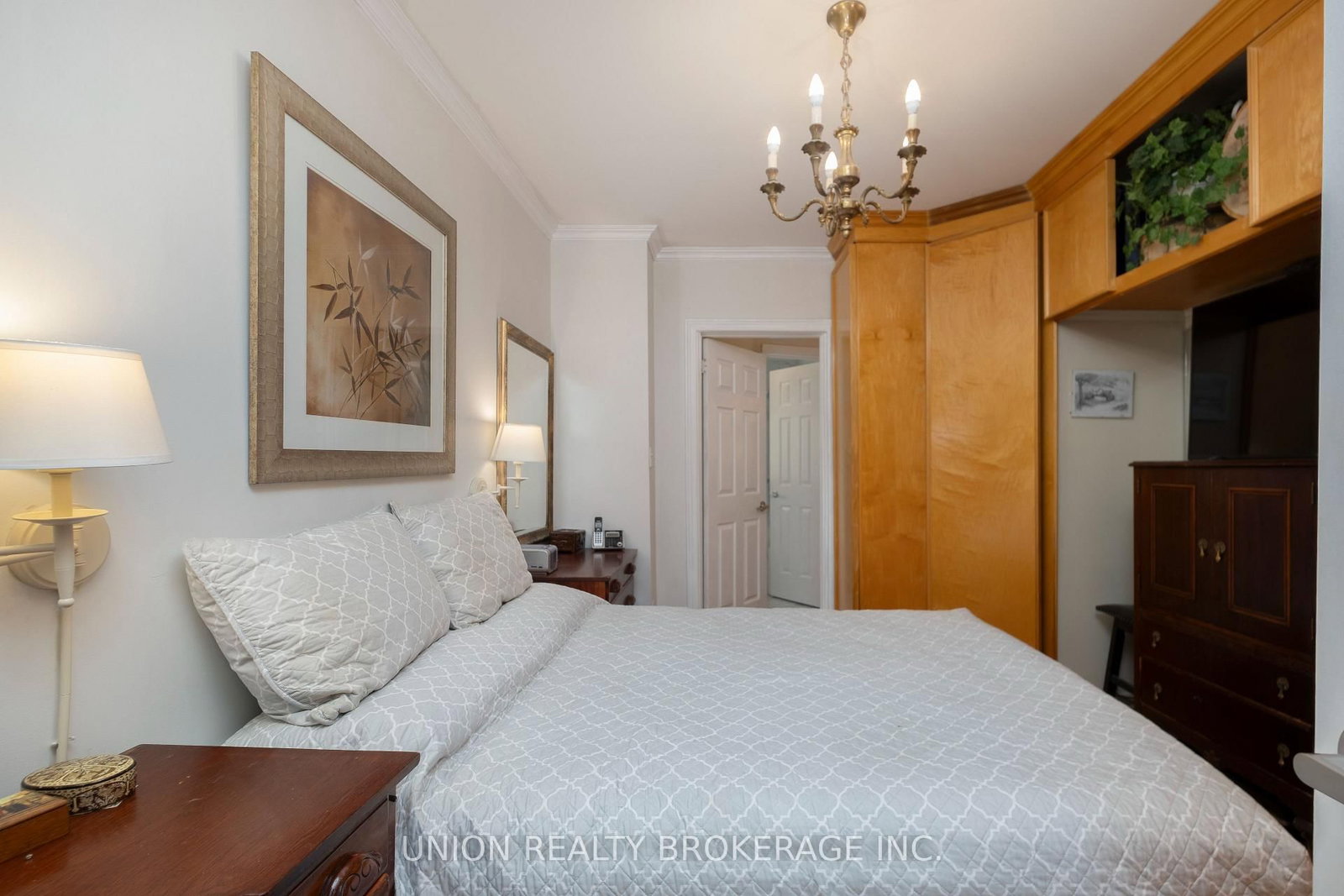 394 Coxwell Avenue • Toronto, ON photo 26