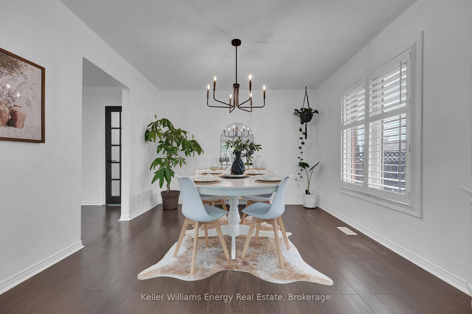 831 Lavis Street • Oshawa, ON photo 12