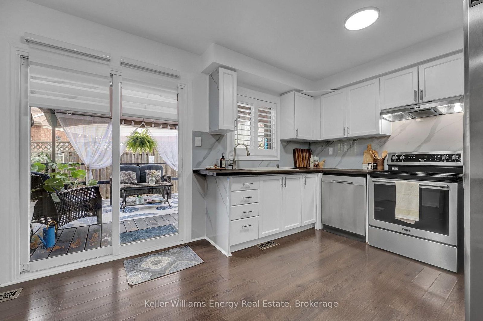 831 Lavis Street • Oshawa, ON photo 16