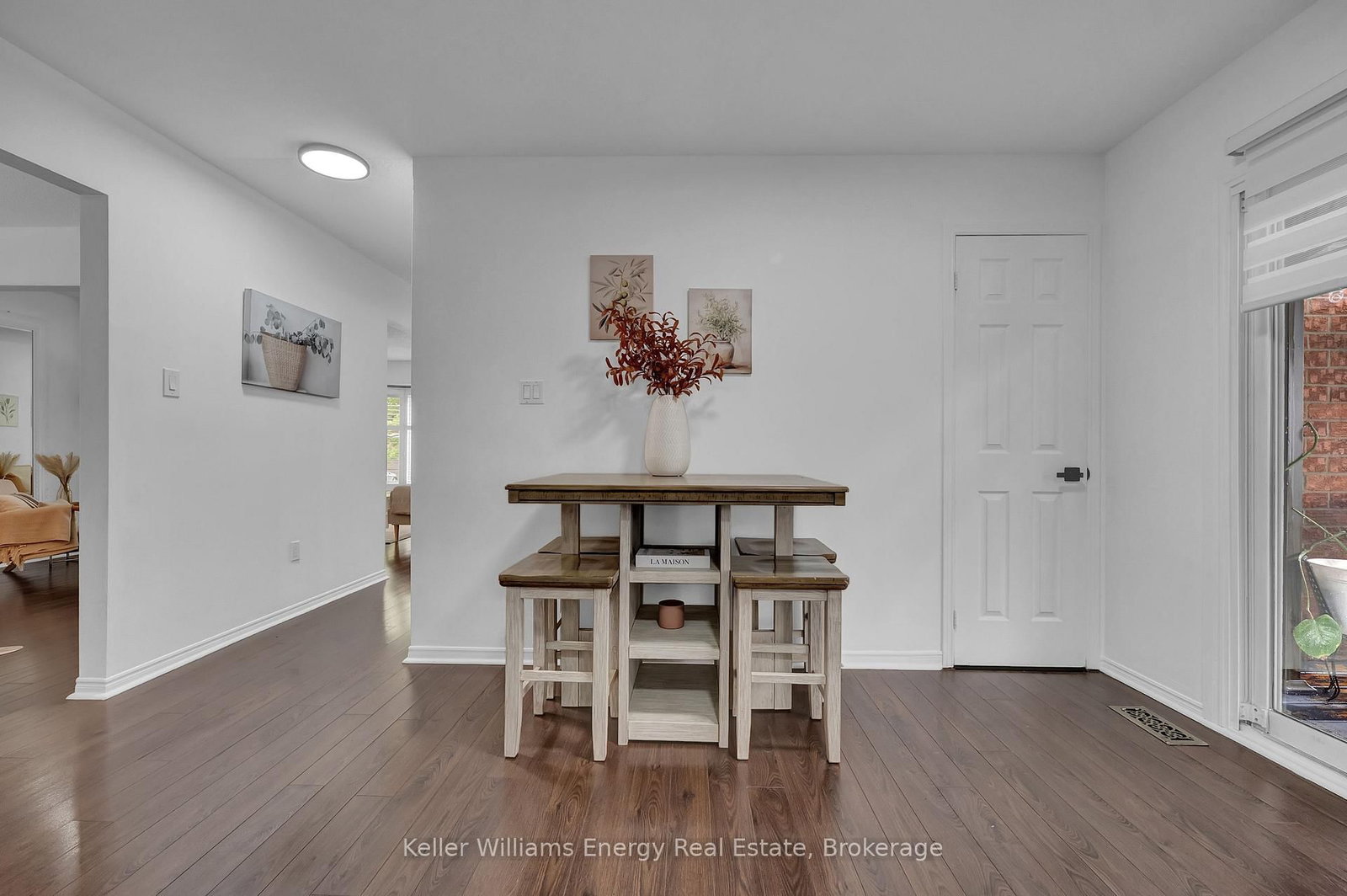 831 Lavis Street • Oshawa, ON photo 19
