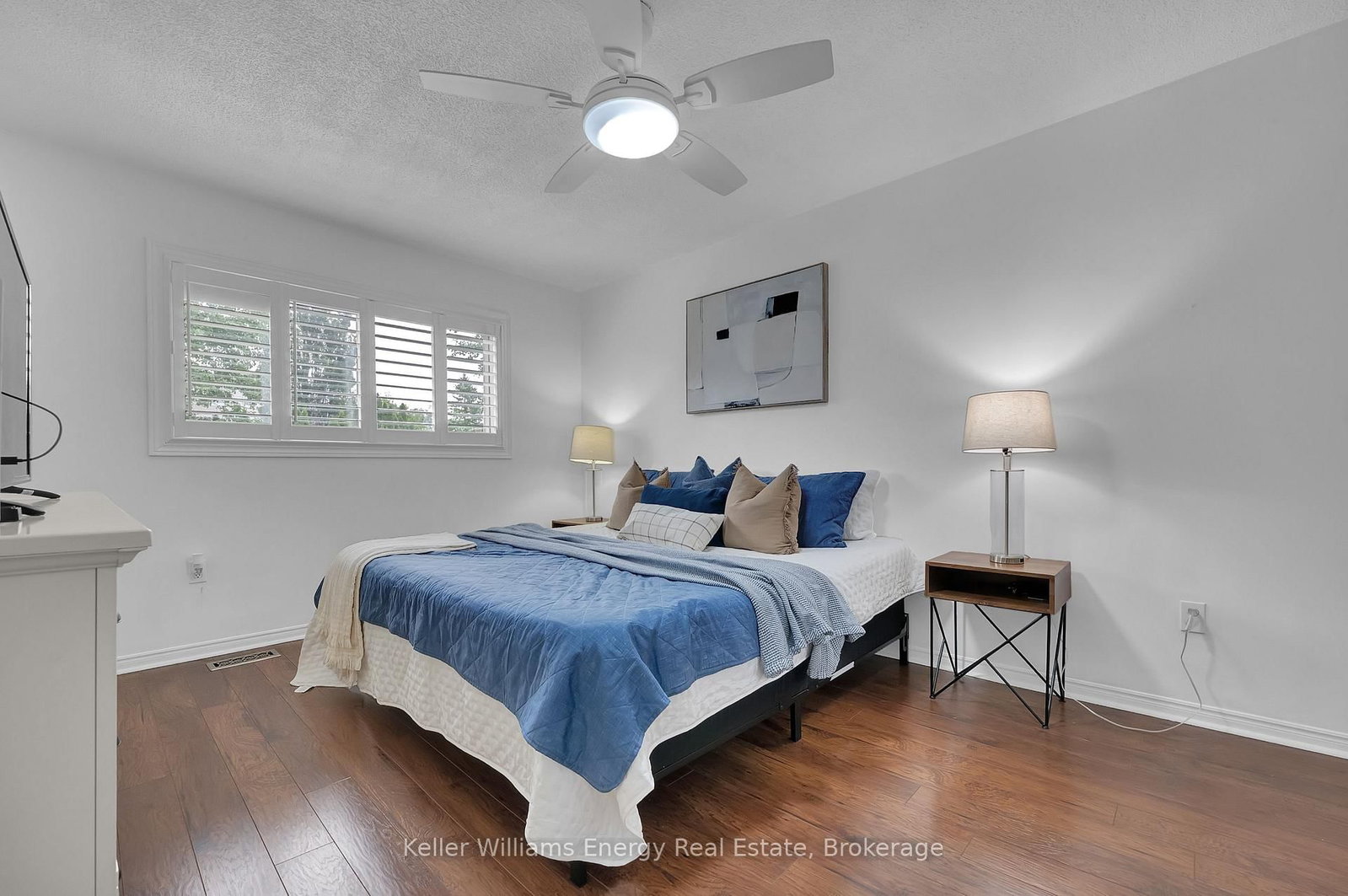 831 Lavis Street • Oshawa, ON photo 27