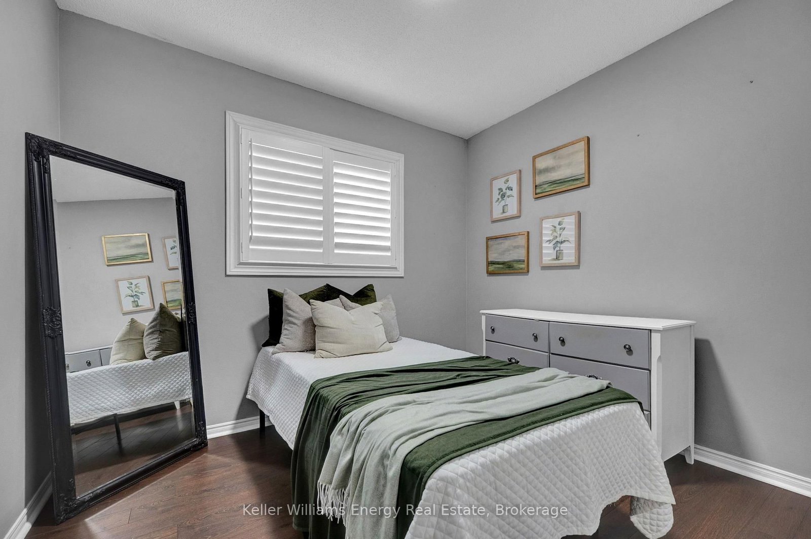 831 Lavis Street • Oshawa, ON photo 30