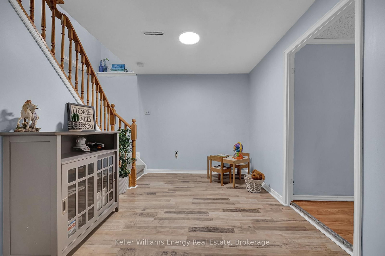 831 Lavis Street • Oshawa, ON photo 36