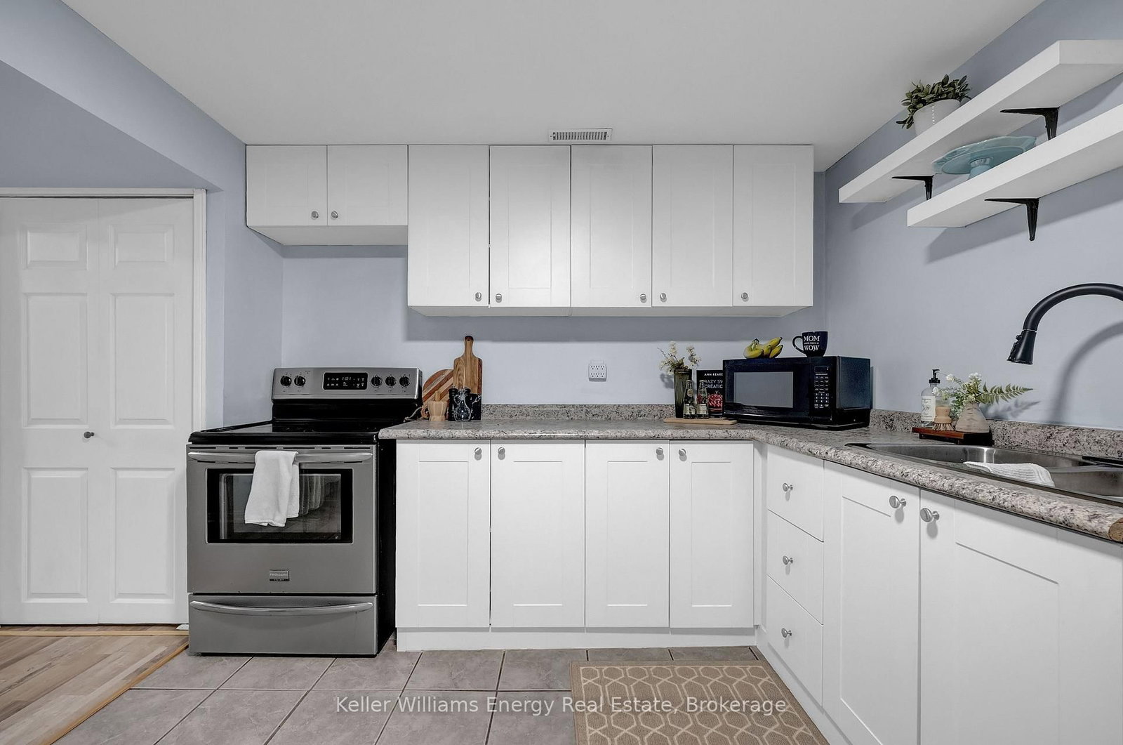 831 Lavis Street • Oshawa, ON photo 38