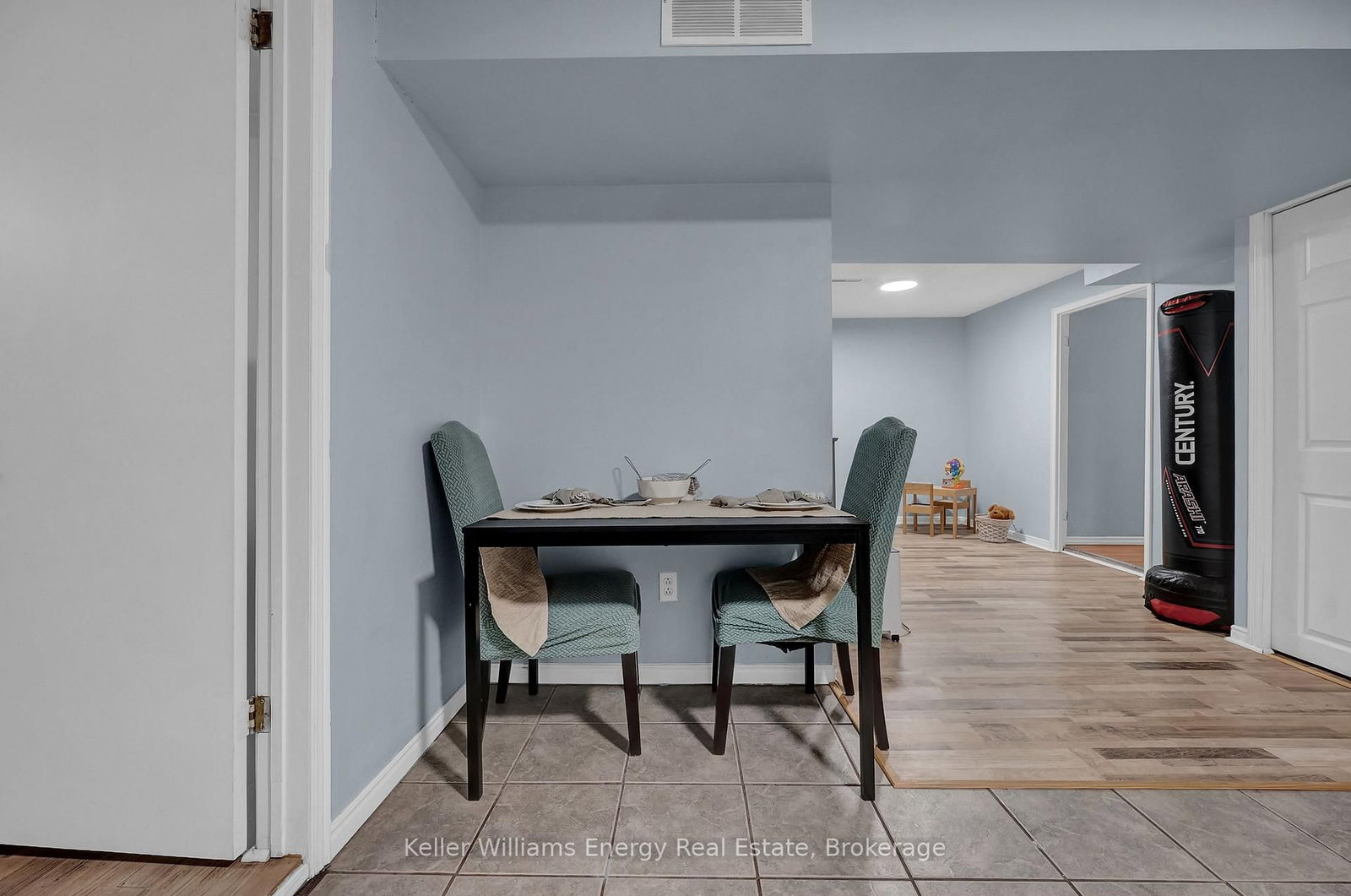 831 Lavis Street • Oshawa, ON photo 39
