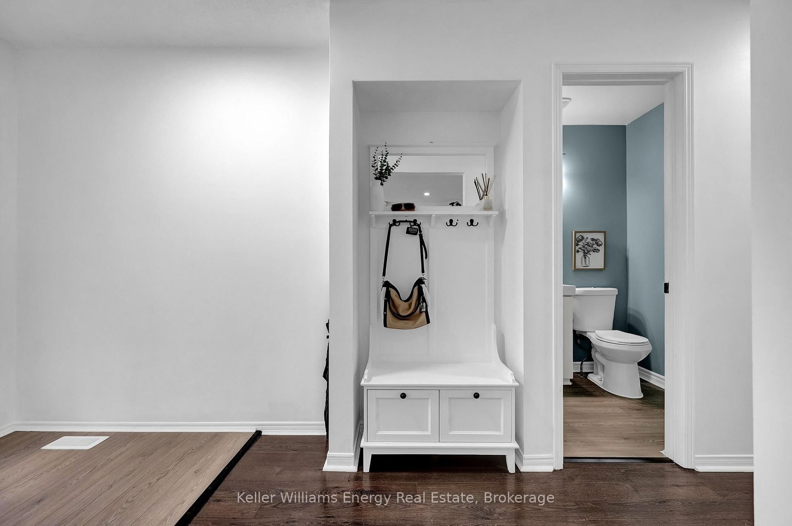831 Lavis Street • Oshawa, ON photo 6