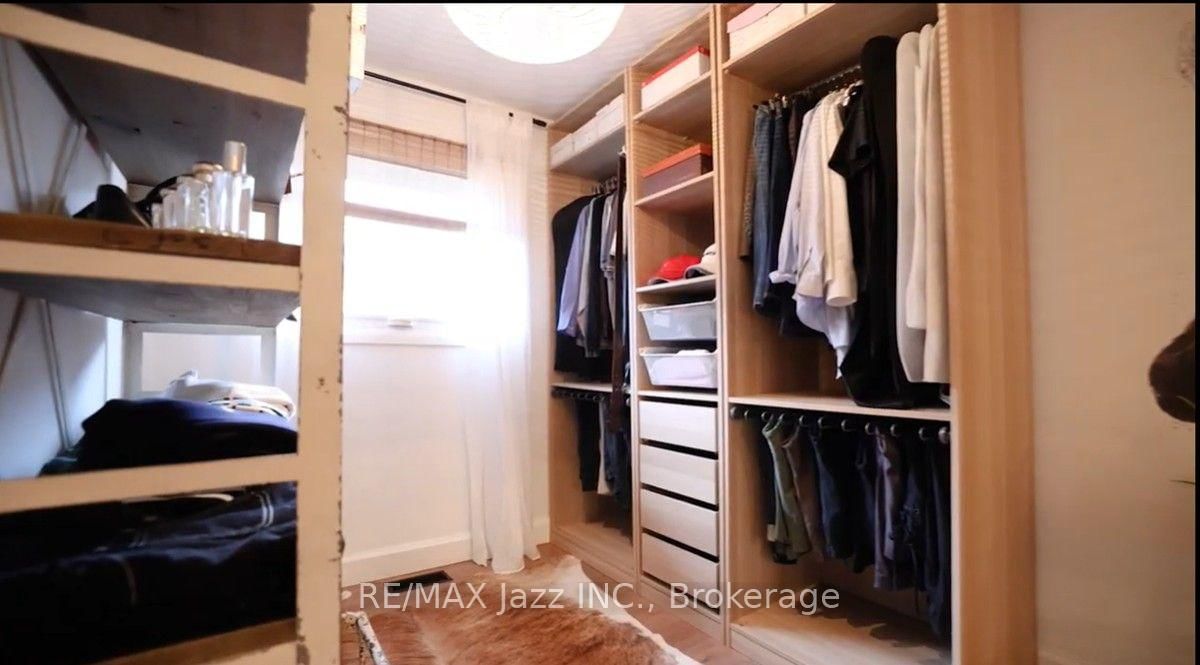 1085 Willowdale Avenue • Oshawa, ON photo 18