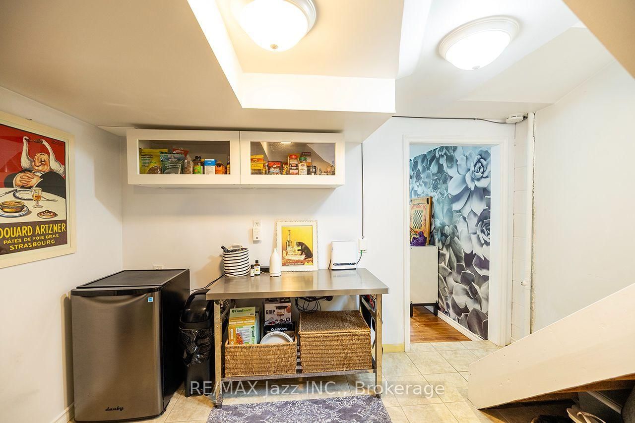 1085 Willowdale Avenue • Oshawa, ON photo 28