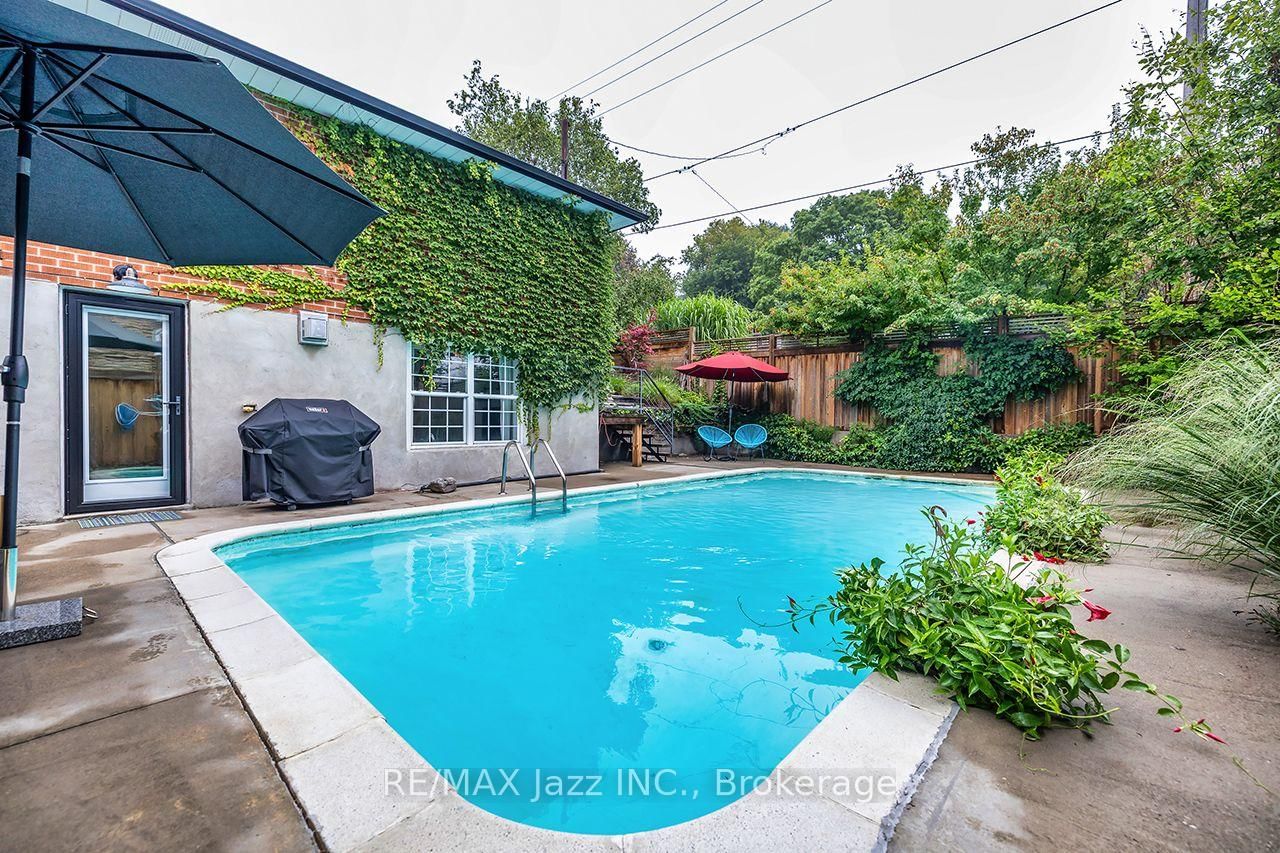 1085 Willowdale Avenue • Oshawa, ON photo 38